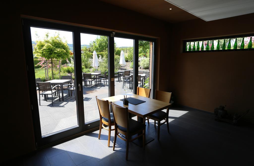 Ernst Cluesserath Weingut & Weinhotelchen Trittenheim Dış mekan fotoğraf